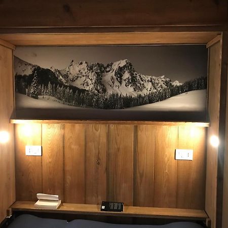 Piccolo Paradiso In Centro Cervinia ブレウイル・チェルヴィナイア エクステリア 写真